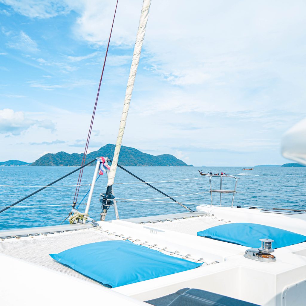 Lagoon450-5